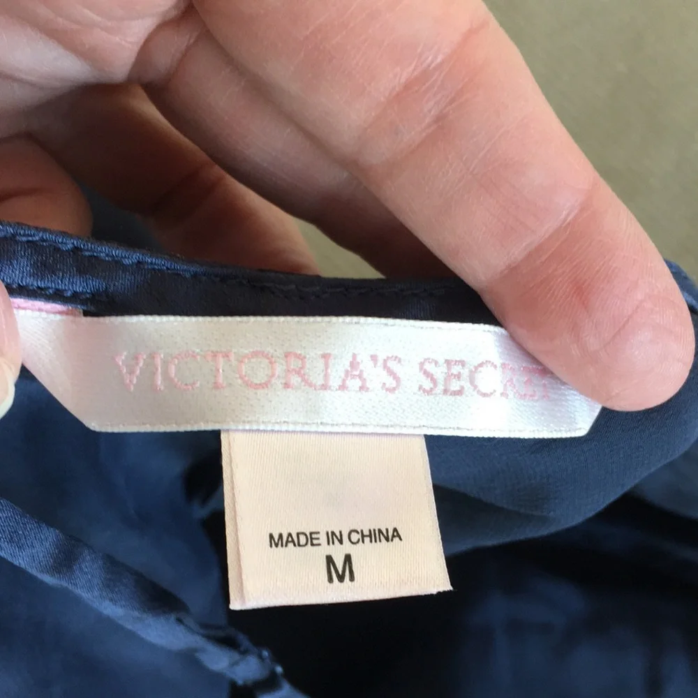 Victoria Secret “baby doll” slip - navy blue - Picture 7 of 7